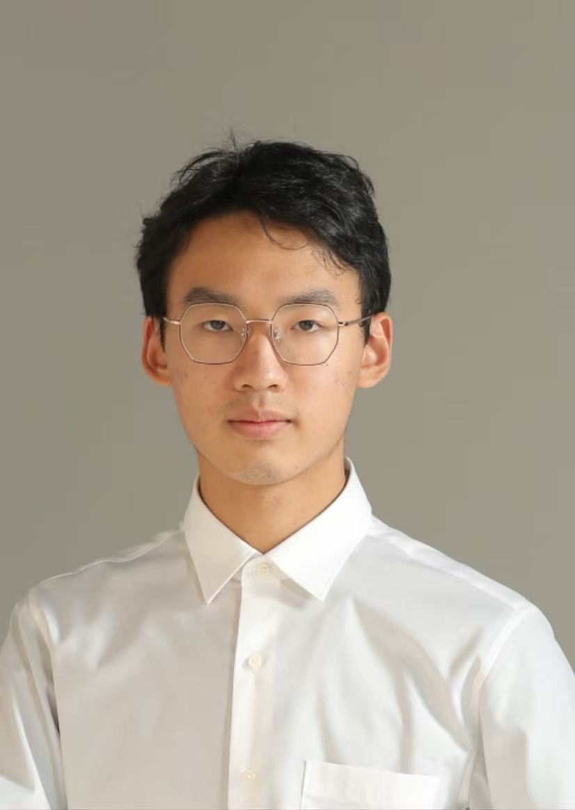 WANG Junzhe